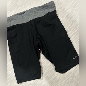 CHAMPION - Work out shorts